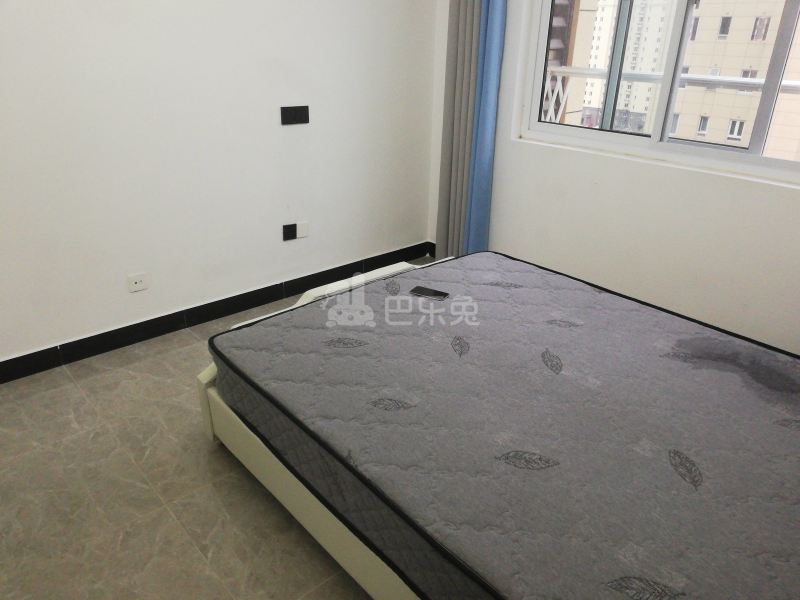 永德宝邸9584121卧室图3