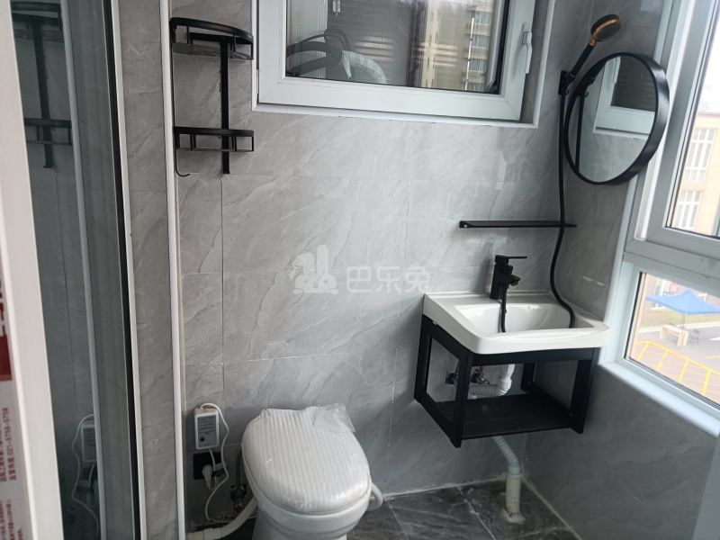 永德宝邸南区9584165卫生间图6