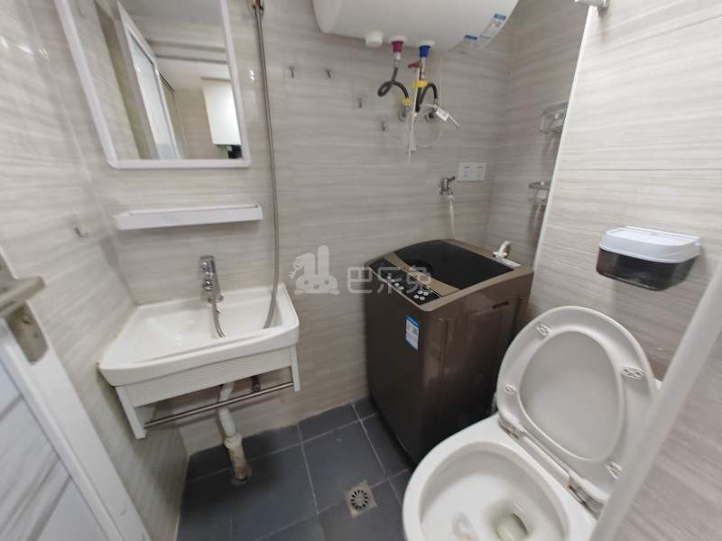 马陆汽配城A区9602152卫生间图5