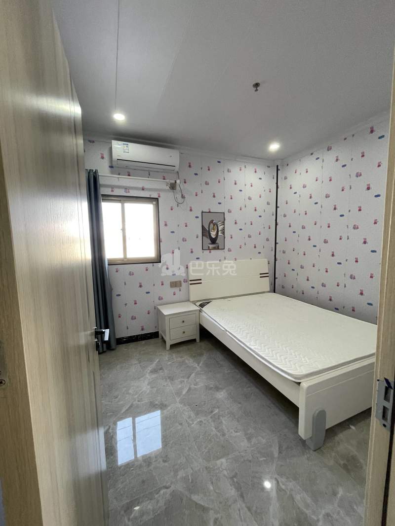 卫山北三路59号9603555卧室图1