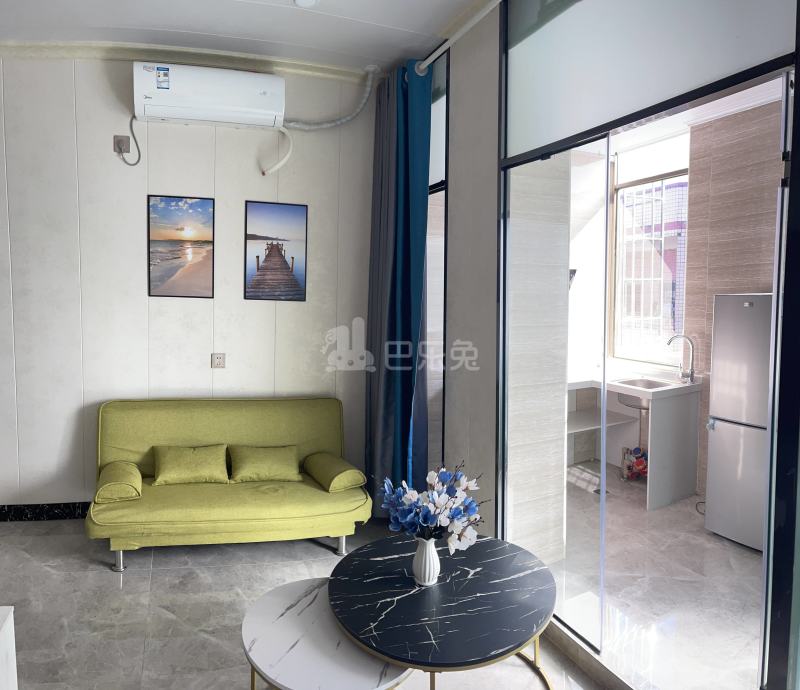 卫山北三路59号9603717客厅图2