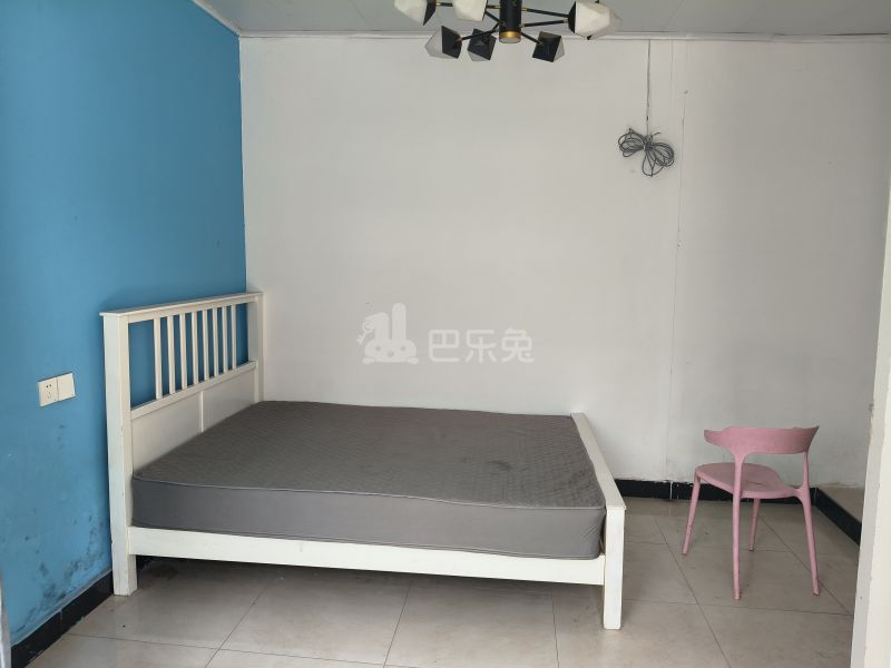 鹤东村沙东三组（民房）9606223卧室图3