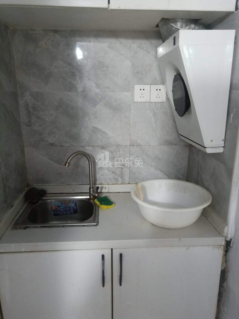 鹤东村沙东三组（民房）9606232厨房图5
