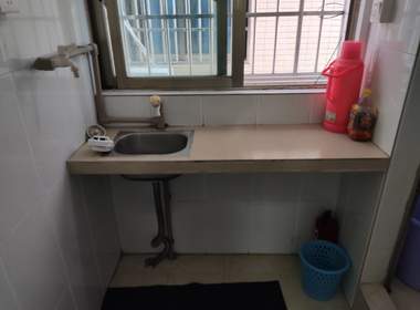 龙归南岭中东九巷2号 1室0厅1卫