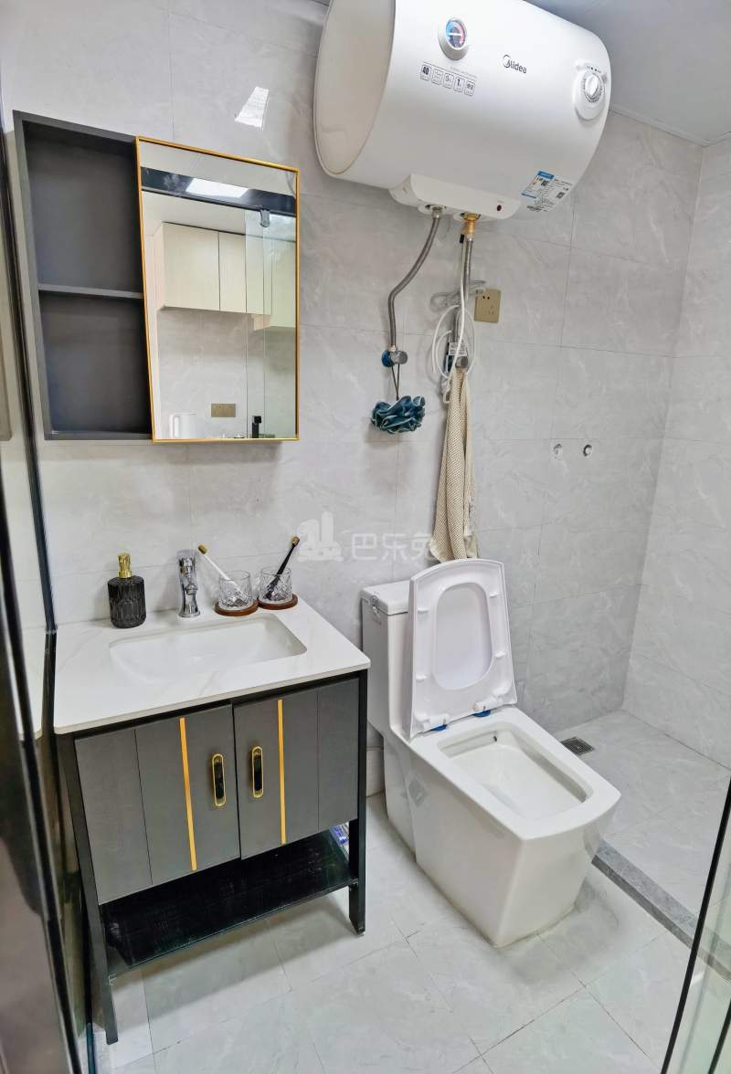 壹+青年社区9616060卫生间图5