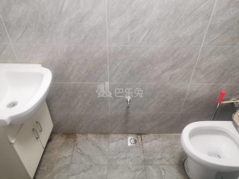 艮兴嘉苑9619603卫生间图8