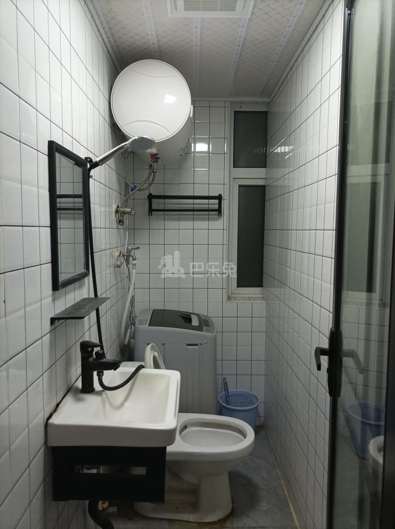 鹤沙航城乐成苑9622719卫生间图4