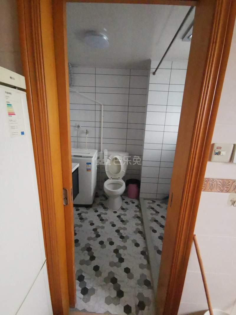 锦绣苑9624881卫生间图5