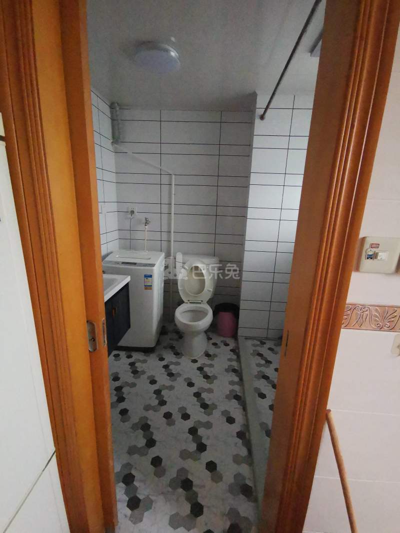 锦绣苑9624881卫生间图4