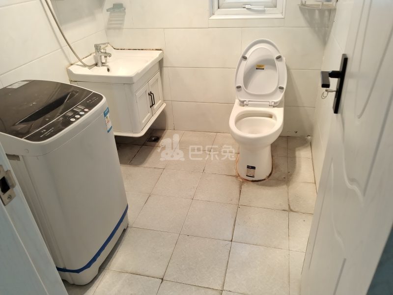 练祁佳城星怡苑五街坊9628583卫生间图7