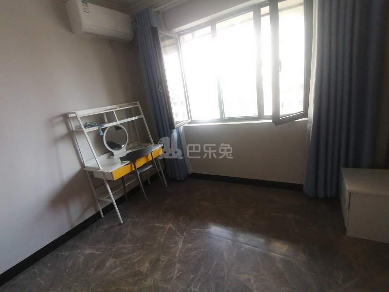 润杨名邸9635350卧室图1