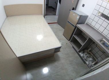 自由自在公寓（黄村石桥头上八巷4号） 1室0厅1卫