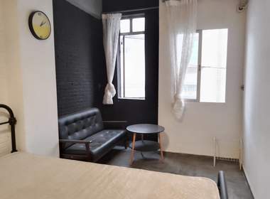 上社胡岗新村1-8号 