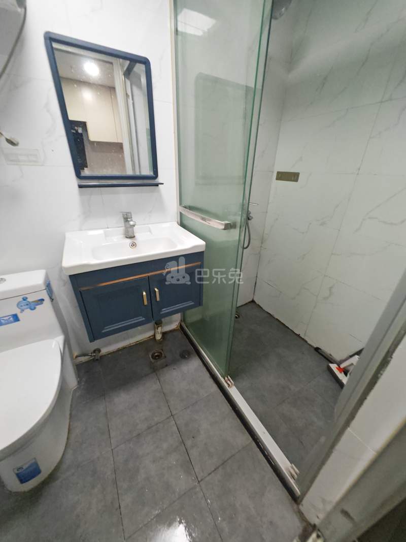 海伦大厦9647875卫生间图5