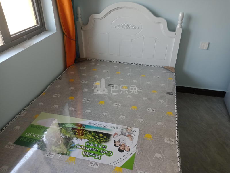 红联九漾华庭西区9649822卧室图5