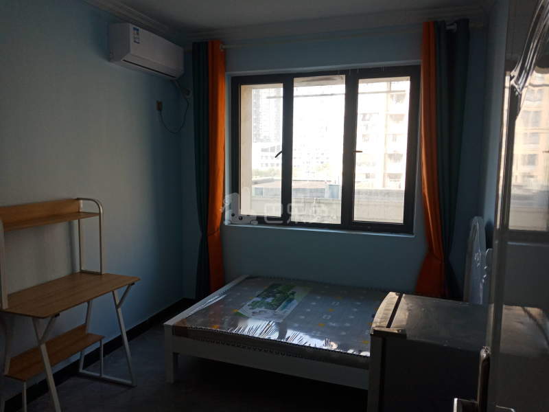 红联九漾华庭西区9649822卧室图1