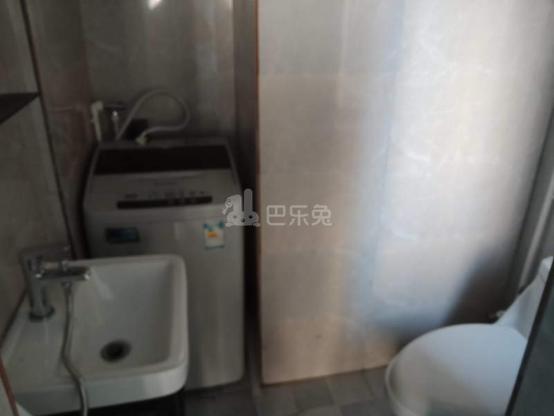 红联九漾华庭西区9649822卫生间图6