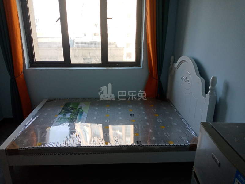 红联九漾华庭西区9649822卧室图2