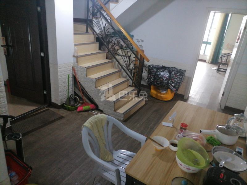 翠景园15768105客厅图6