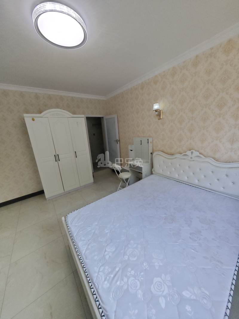 古桐五村9657683卧室图2