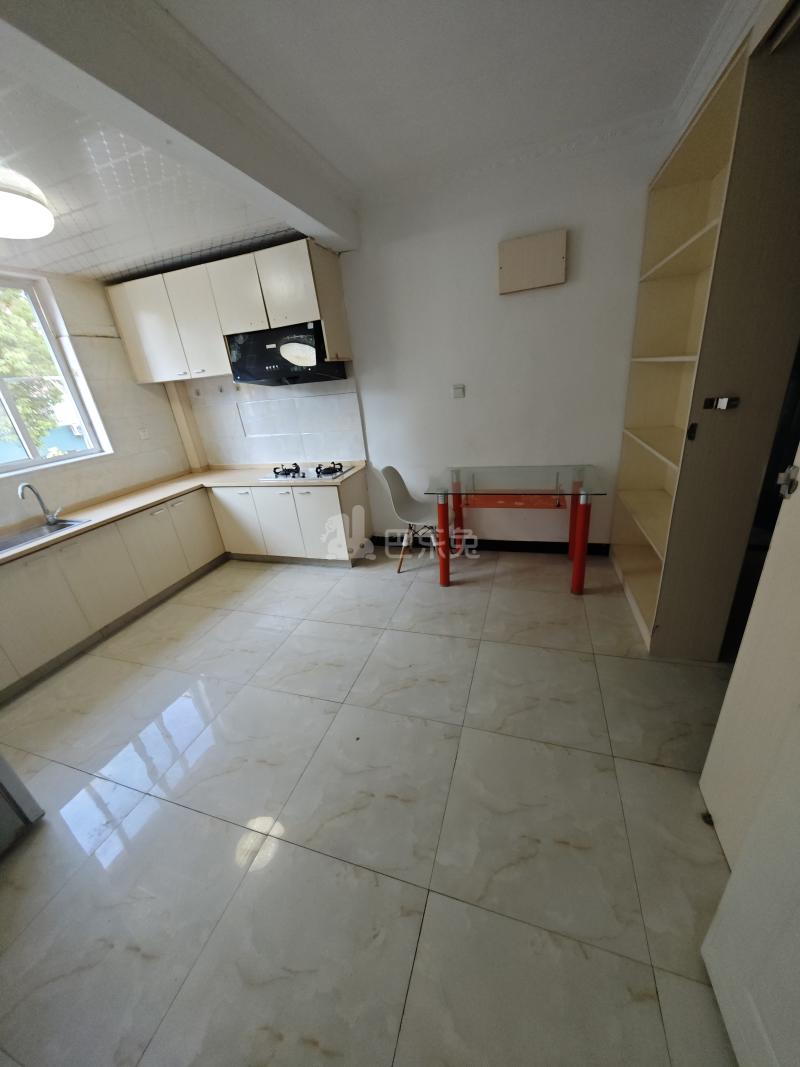 古桐五村9657683客厅图4