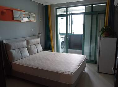 万兆家园莱茵枫景 