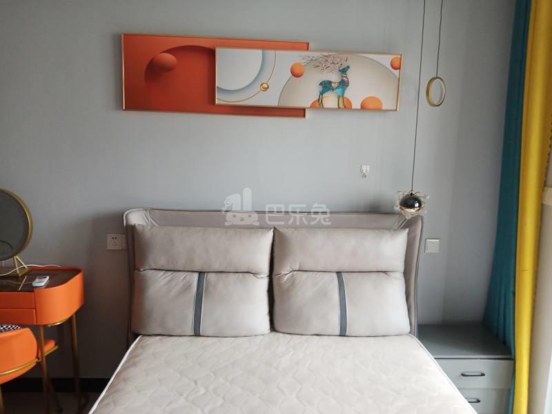 万兆家园莱茵枫景9661470卧室图2