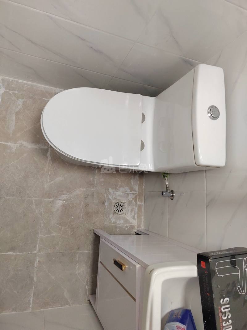 丰兴广场中兴阁9675950卫生间图0