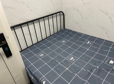 江夏东一街七巷12号 1室1厅1卫