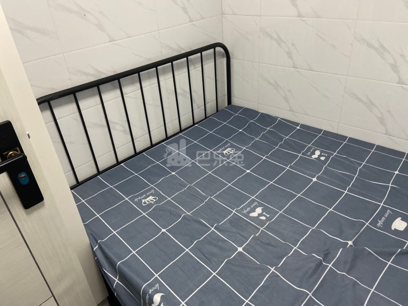 江夏东一街七巷12号9680041卧室图0