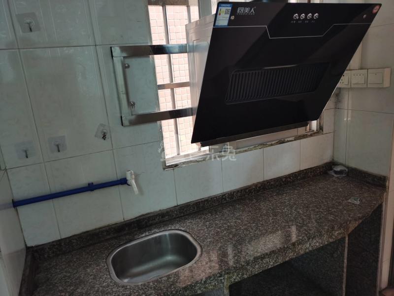 上步前街二巷4号9685939厨房图5