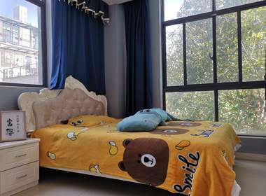 皓舍公寓（凤凰店） 1室1厅1卫