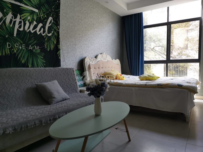 皓舍公寓（凤凰店）9695557卧室图2