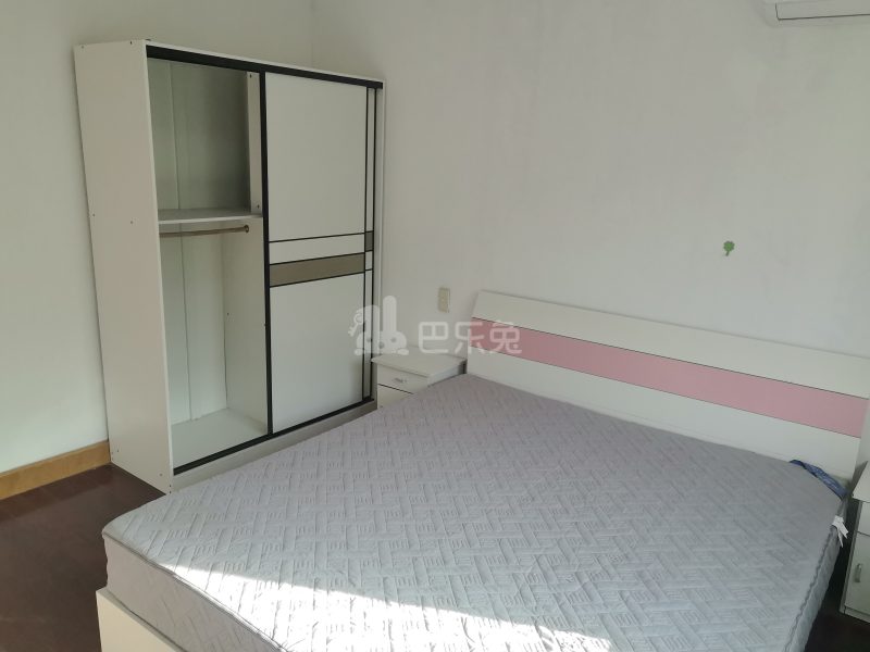 新青浦花苑2区9706553卧室图2