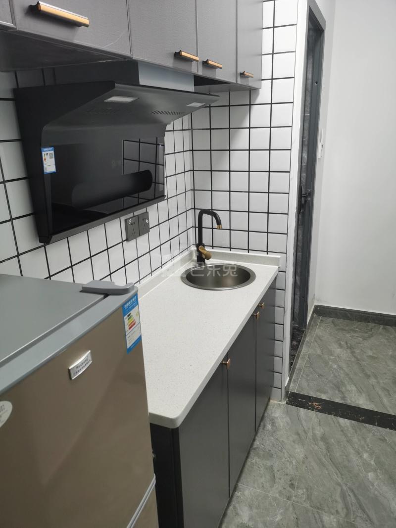 大众村立新新村9712171卧室图0