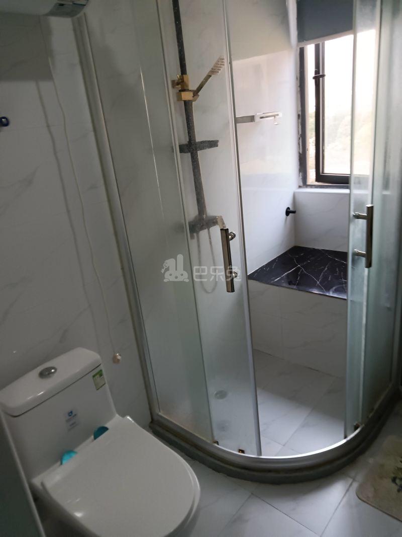 上实海上海白洋港城一期9727931卫生间图9