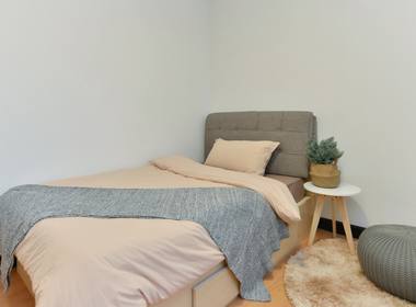 沪中新苑（武定路1145弄） 