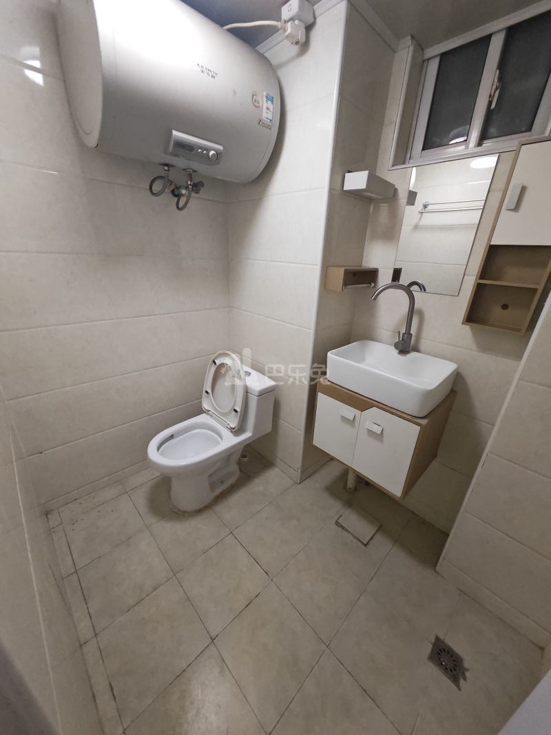 虹口商城973971卫生间图5