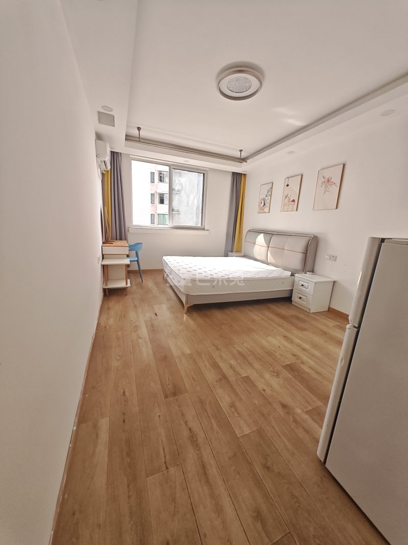 虹口商城973971卧室图0