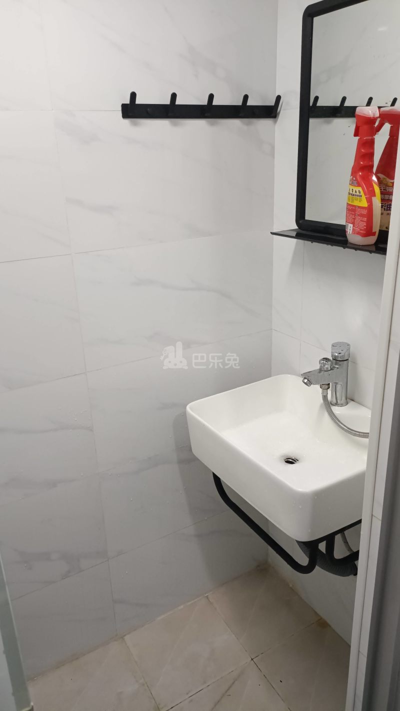 金桥一景丽苑西区9740658卫生间图13