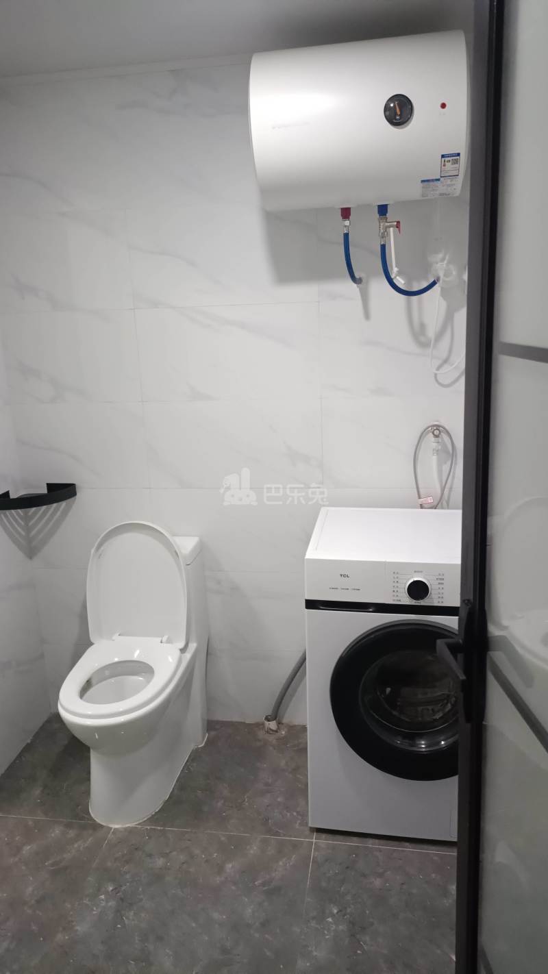 金桥一景丽苑西区9740658卫生间图12