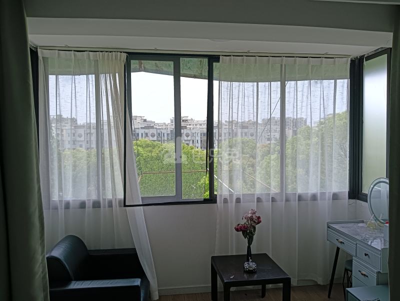 好旺花苑9744615卧室窗户图10