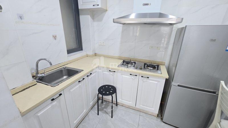 润杨名邸9749721厨房图5