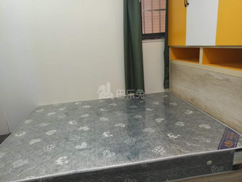 植村三路十巷21号9751754卧室图3