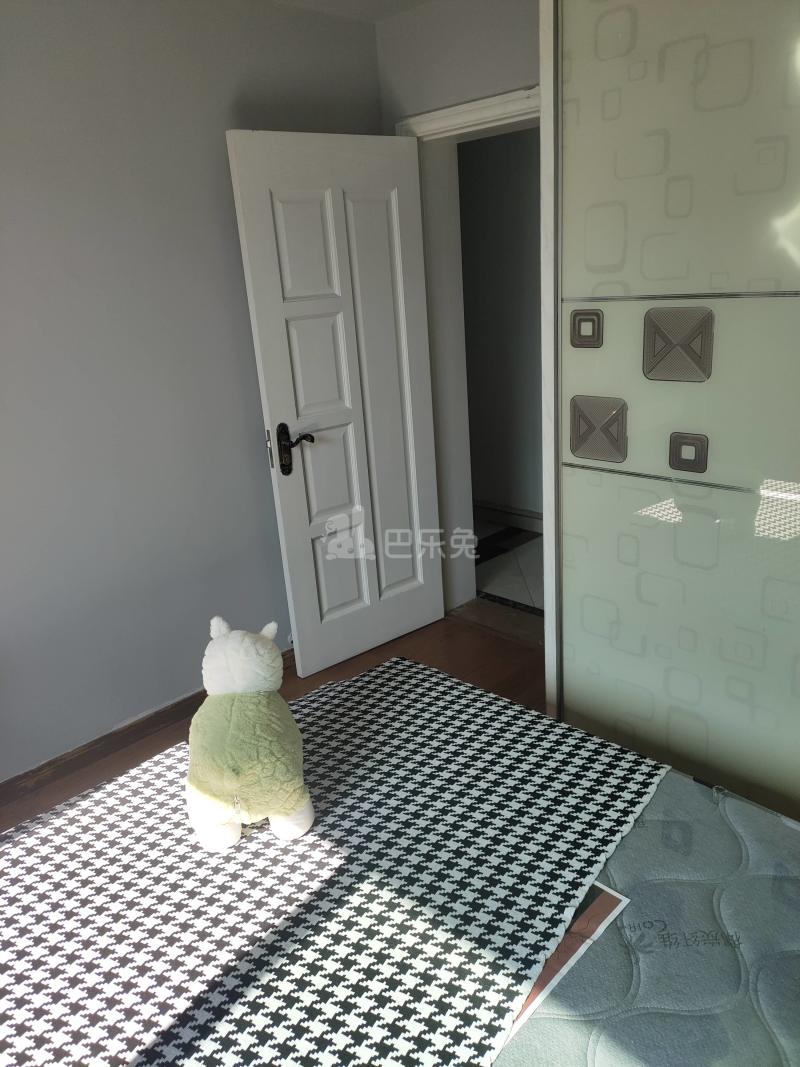 东港嘉苑三区9752203卧室图2