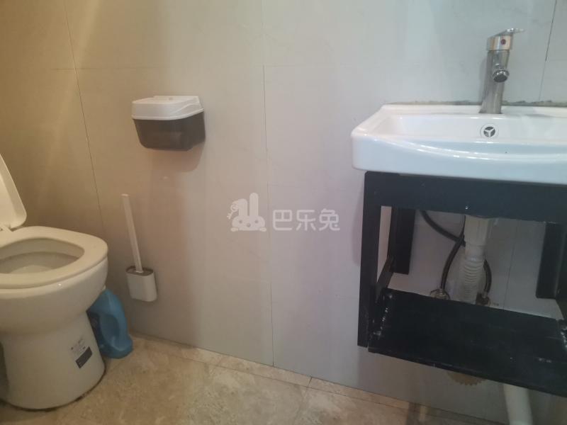 钱塘名都9754615卫生间图4