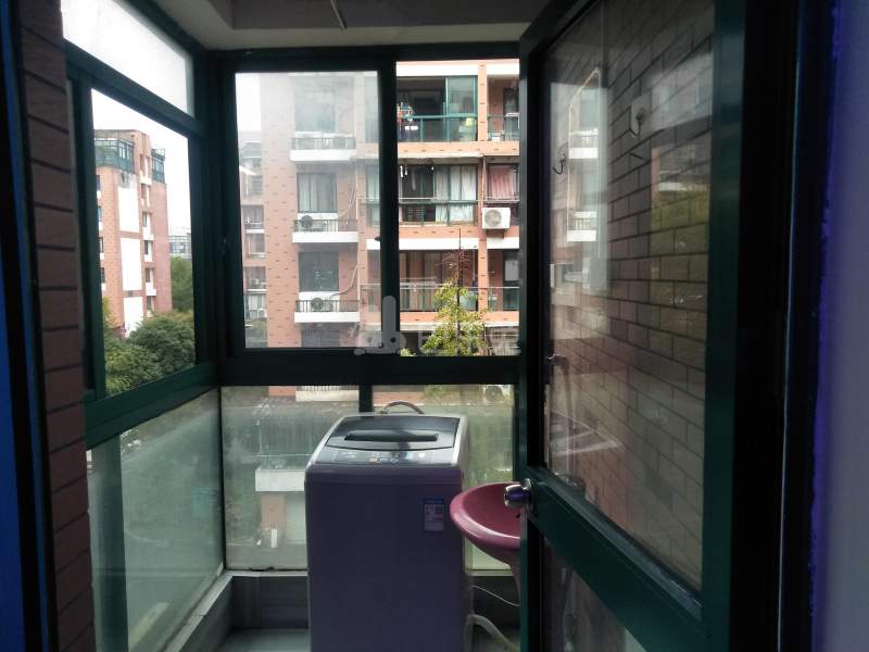 太平家园9757781卧室窗户图6