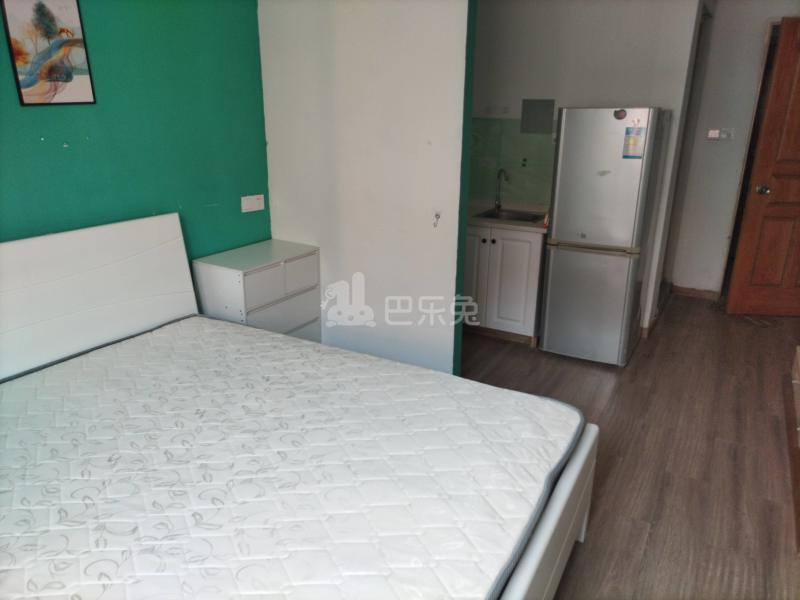 太平家园9757785卧室图1