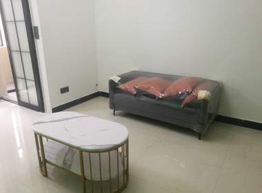 珠村东横四路1号之2B栋 1室0厅1卫