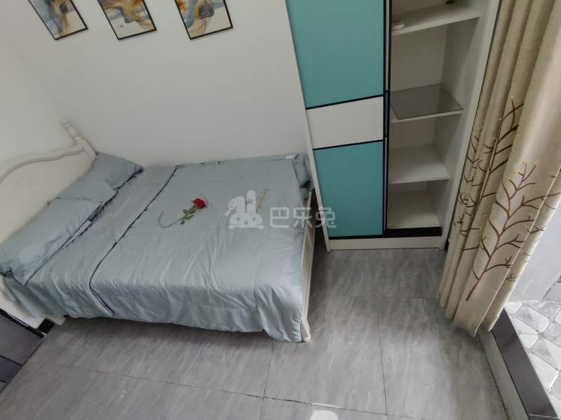 农行后院9766584卧室图2